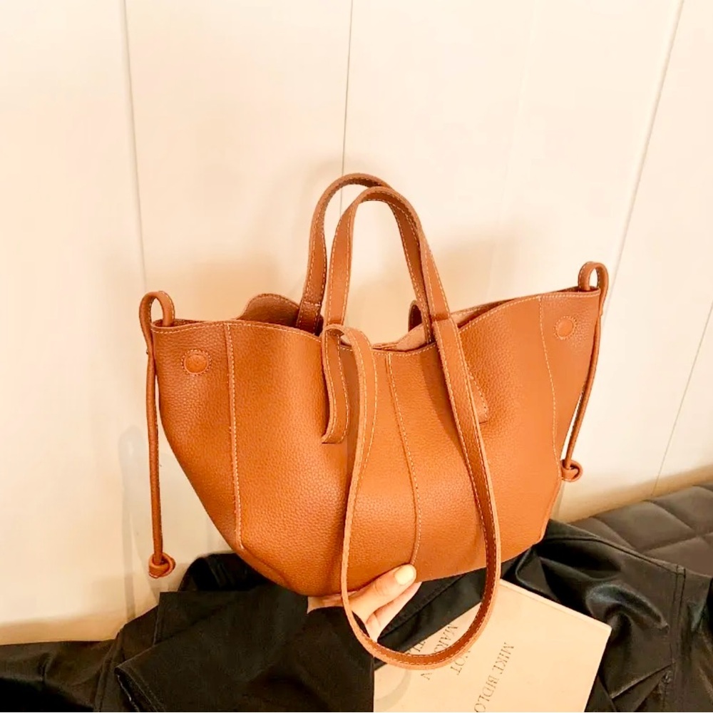 Boho Chic Tan Faux Leather Tote 👜
